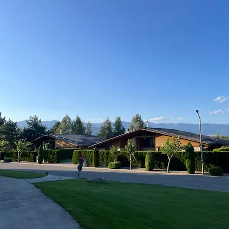 Pirin Golf Mountain View Apartman Razlog